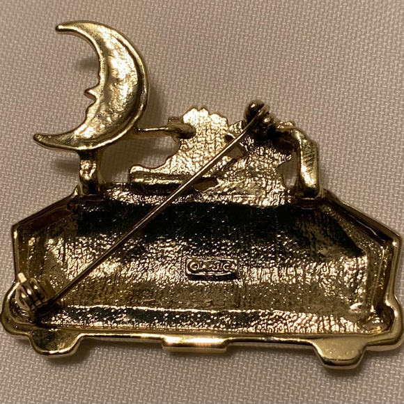 Adorable Vintage AJC “Lovers Lane” Cats in Coupe Under the Moon Brooch Pin - Picture 2 of 4